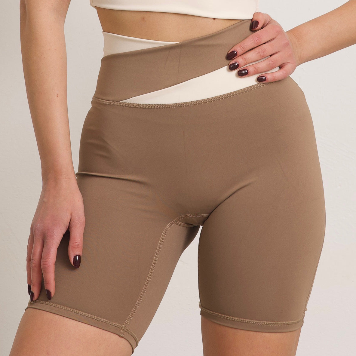 TONIC - Shorts sportivo